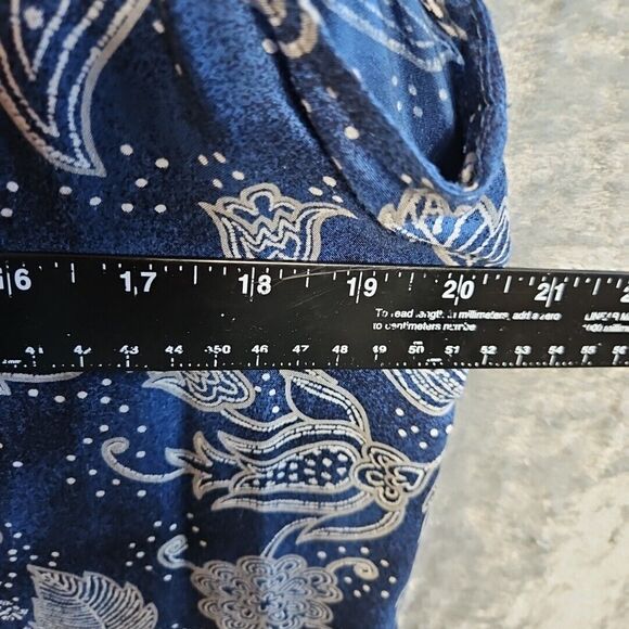 Nipon Studio Women's Sz 12  Blue white Paisley Floral Vest Blouse button tunic - Picture 5 of 9